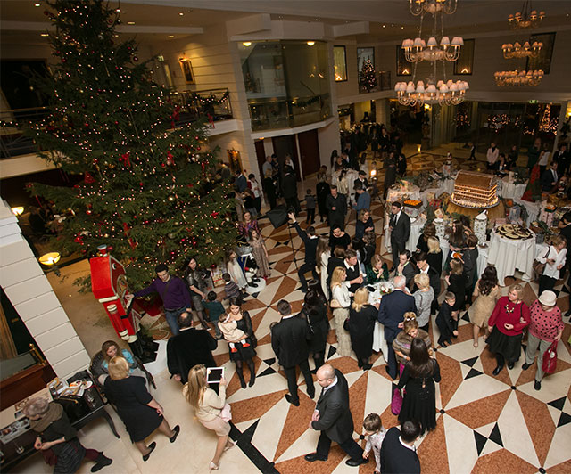 Данила Козловский и Ксения Раппопорт рассказали сказки в Петербурге (фото 3)