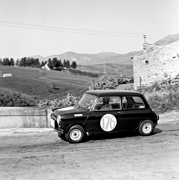 Как MINI вошел в элиту ралли-гонок (фото 1)