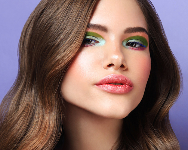 Как и зачем сочетать яркие цвета в макияже — рассказывает визажист Денис Карташев (фото 2)