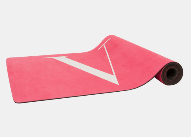 Терри Ричардсон снял кампанию Valentino на баскетбольной площадке (фото 1)