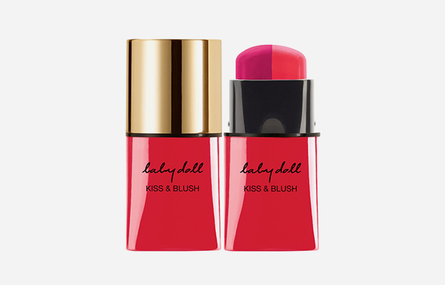 Baby Doll Kiss & Blush Duo Stick oт Yves Saint Laurent, 2 930 руб.