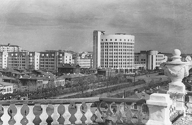 Гид по Екатеринбургу для Гоши Рубчинского и его друзей (фото 3)