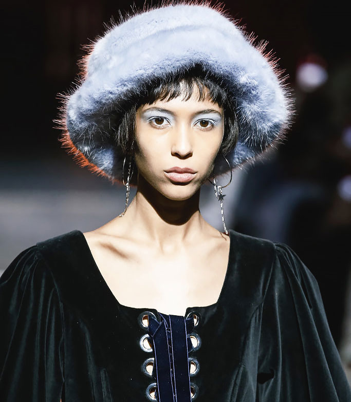 Макияж, осень-зима 2018: тенденции с Недели моды в Париже (фото 7)