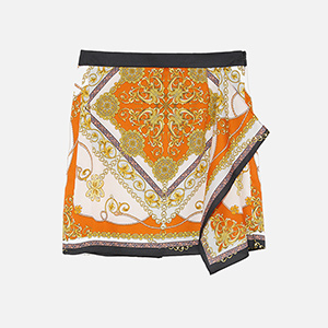 «Платочный» или змеиный принт — вещи каких расцветок купить на осень (фото 25)