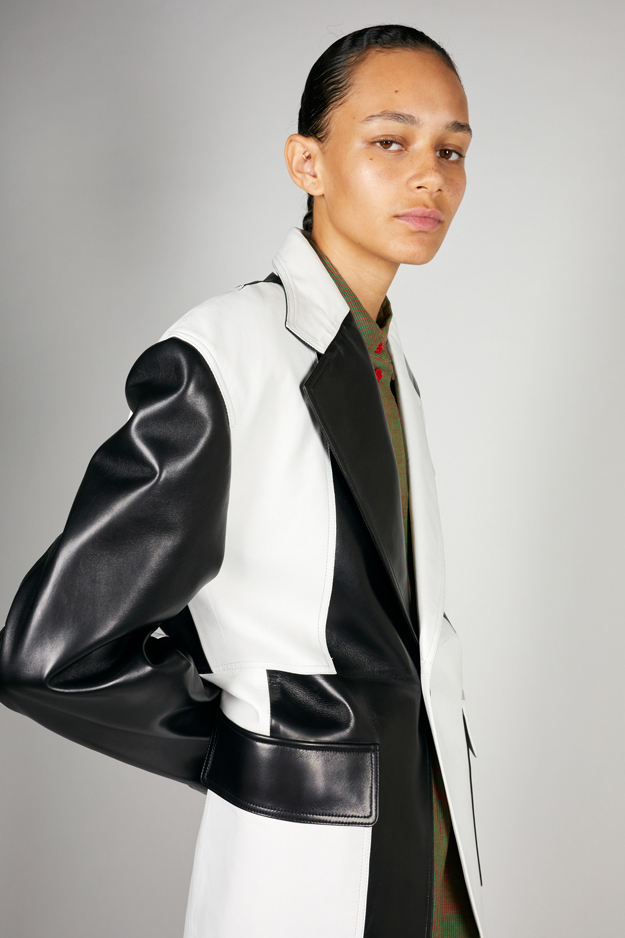 Что купить: кожаный тренчкот или жакет (фото 9)