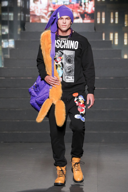 Как прошла презентация коллекции Moschino x H&M в Нью-Йорке (фото 46)