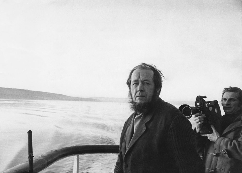 100 лет Солженицыну: что нужно знать о главном советском диссиденте (фото 1)