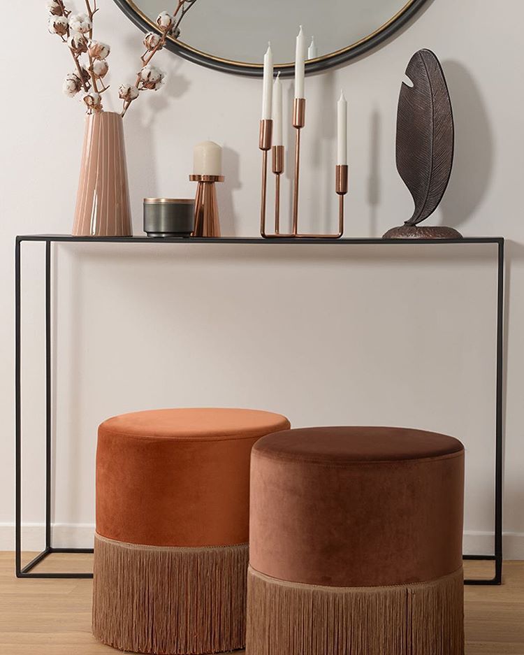 Как вписать в интерьер главные цвета Pantone сезона весна-лето 2019 (фото 3)