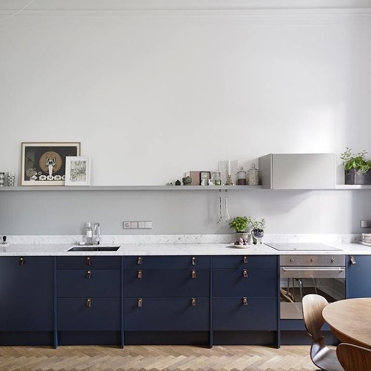 Как вписать в интерьер главные цвета Pantone сезона весна-лето 2019 (фото 5)