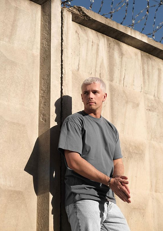 Мужской показ: 9 летних вещей Дмитрия Пантелеева (фото 1)