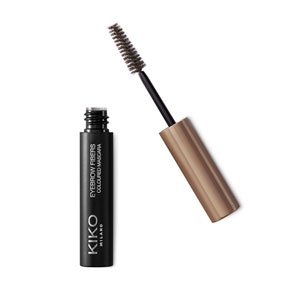 Бьюти-шопинг: блогеры выбирают косметику на лето (фото 40)