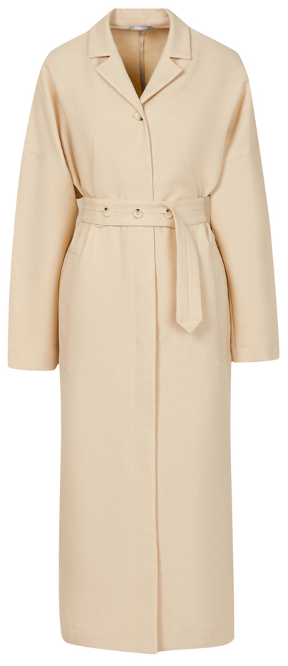 Что купить: кожаный плащ, казаки и светлые сапоги (фото 5)