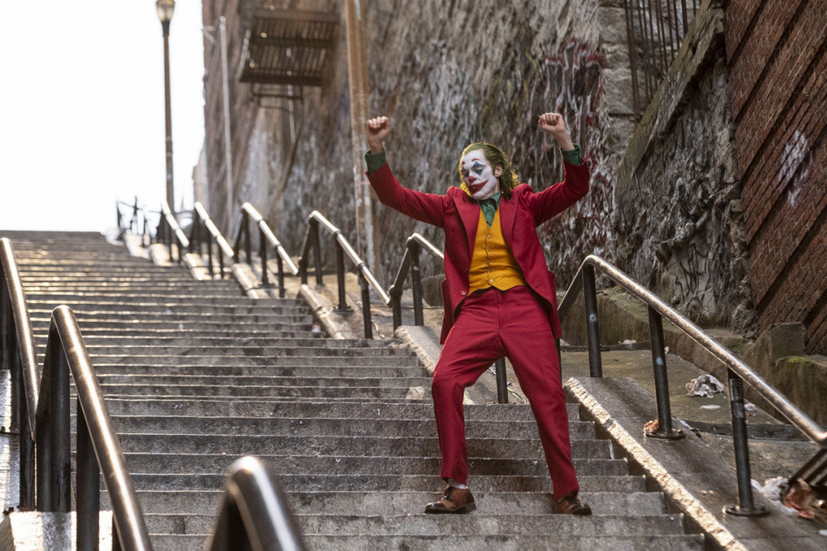 Глазами клоуна: Анзор Канкулов — о том, как «Джокер» учит нас нормальной ненормальности (фото 1)