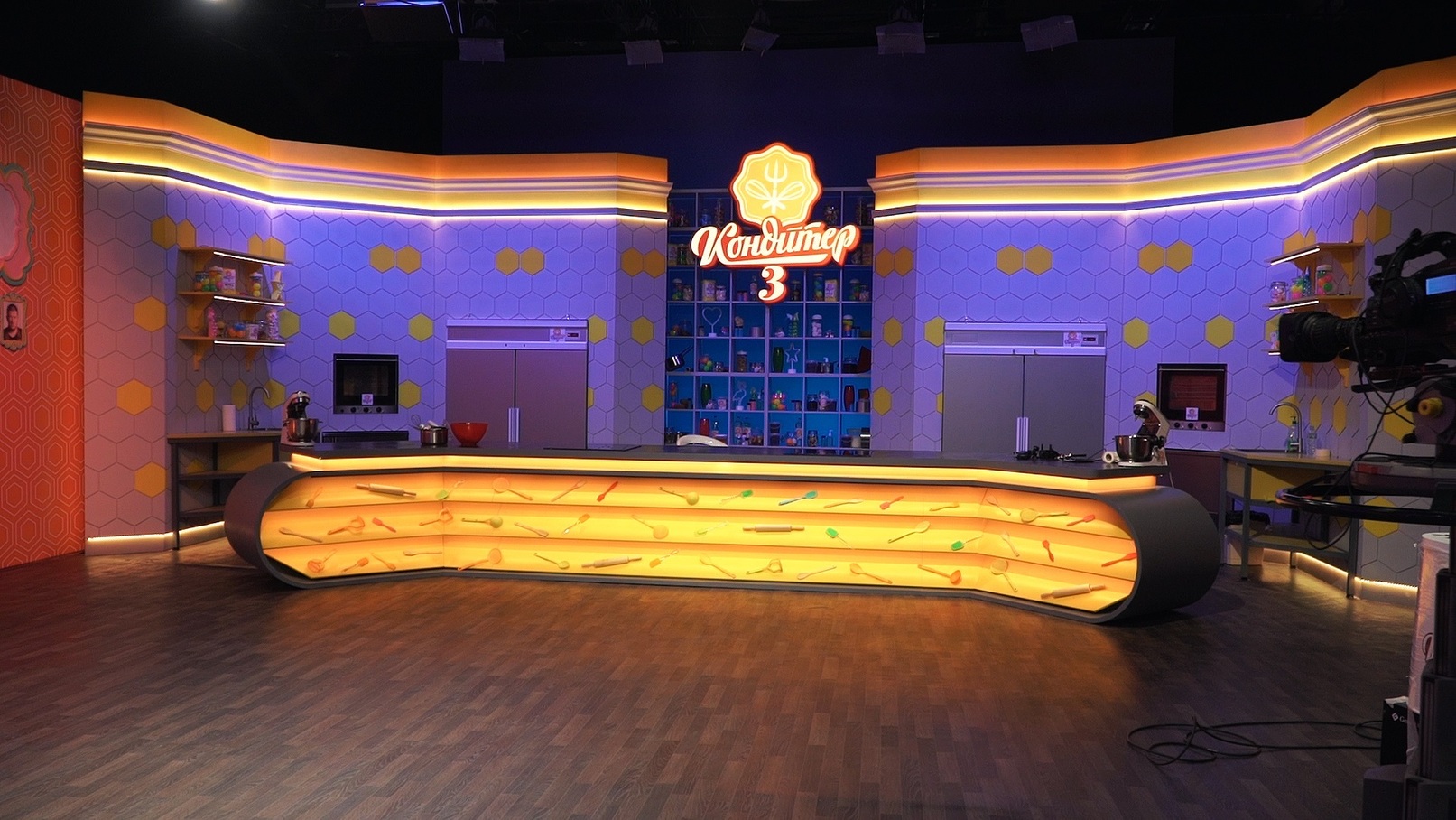 Вы всегда хотели узнать, как создаются театральные и телевизионные декорации. Вот как! (фото 3)