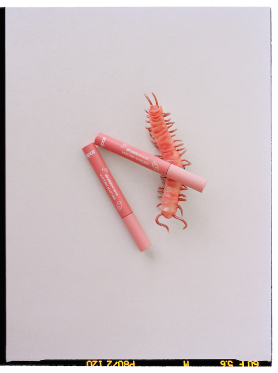 Косметичка Лены Шейдлиной. «Я хочу себя увековечить в жизни, а не в интернете» (фото 8)