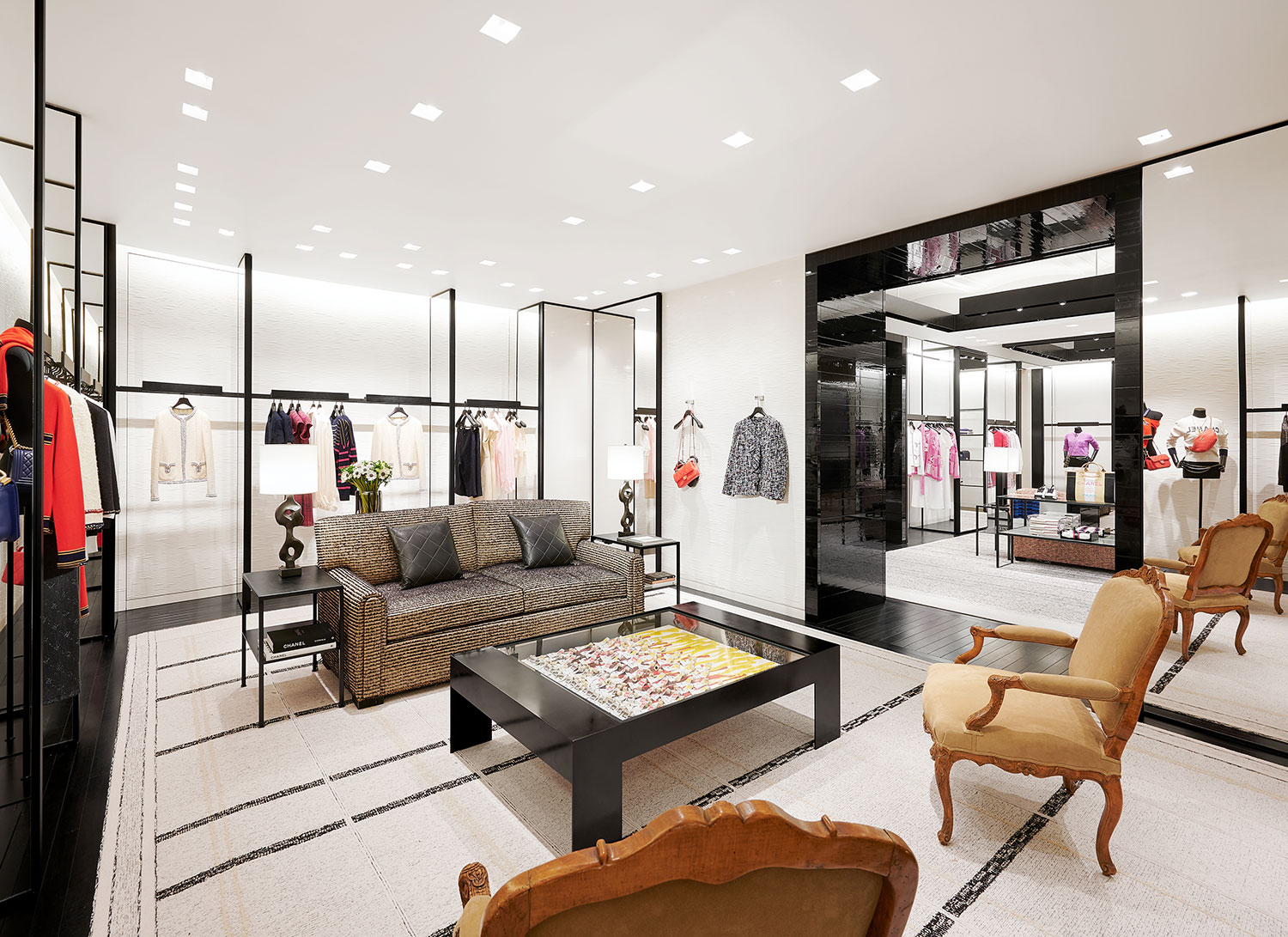 Chanel открыл бутик в ГУМе (фото 1)