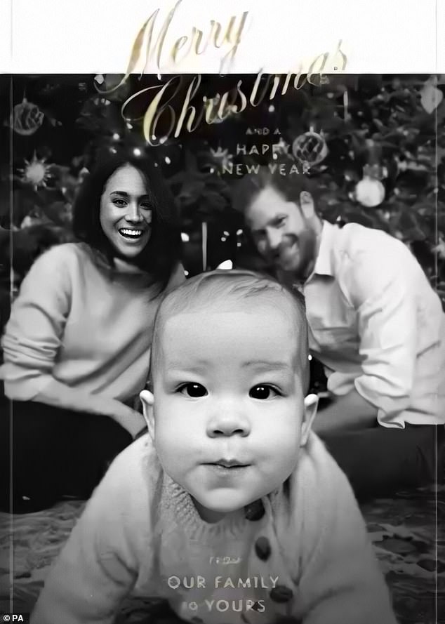 Меган Маркл и принц Гарри показали свою рождественскую открытку (фото 1)