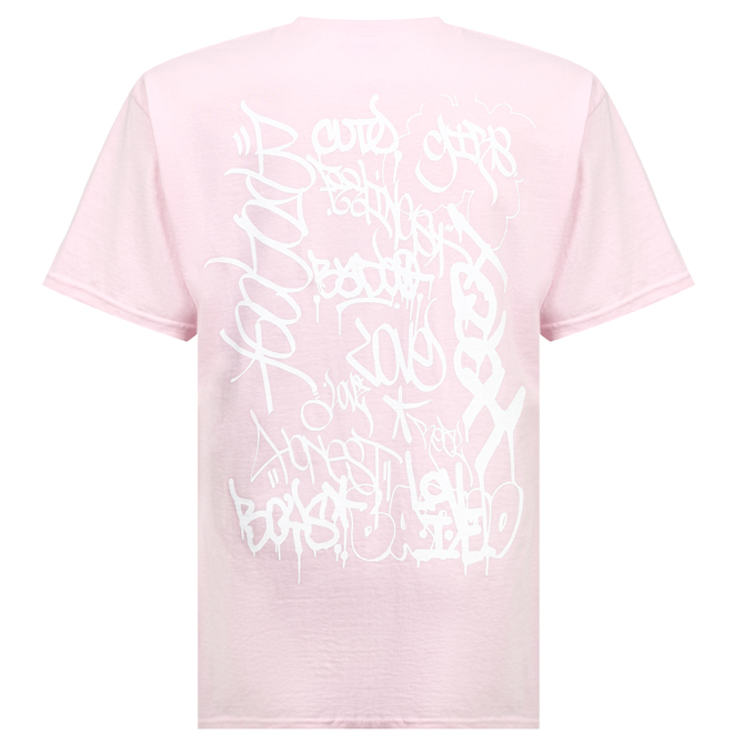 Приложение Badoo выпустило коллекцию мерча (фото 4)