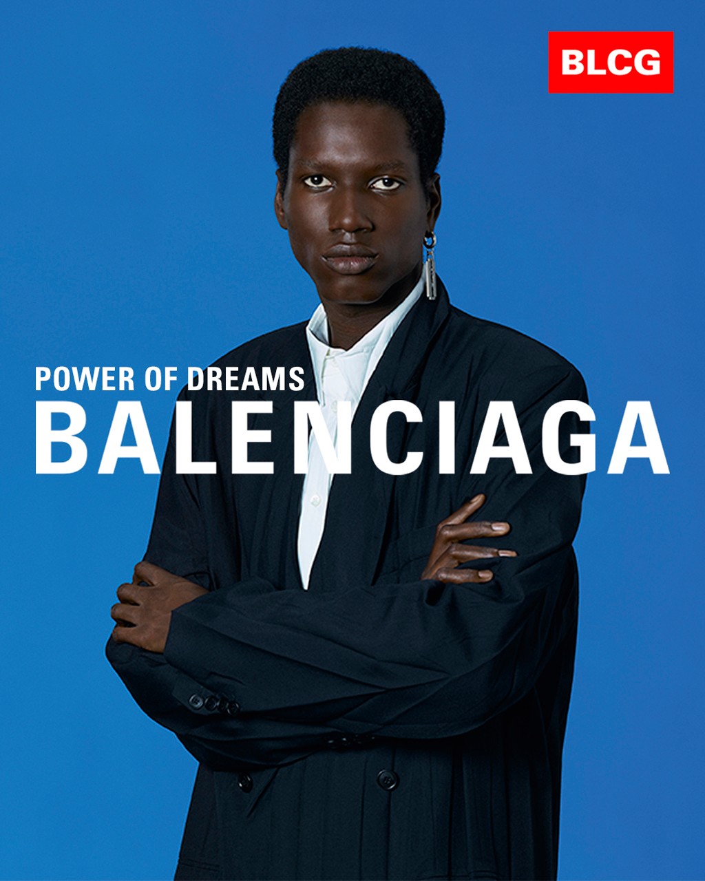 «Сила мечт» и «мысли масштабно»: Balenciaga выпустил кампанию с вдохновляющими надписями (фото 7)