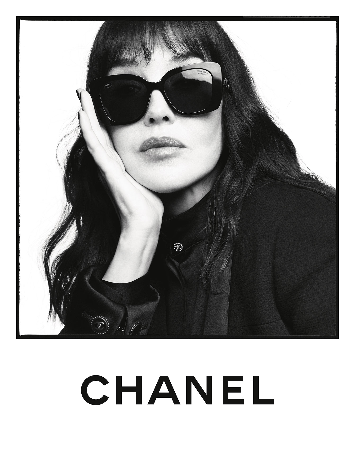 Маргарет Куэлли и Фаррелл Уильямс снялись в кампании оптики Chanel (фото 4)