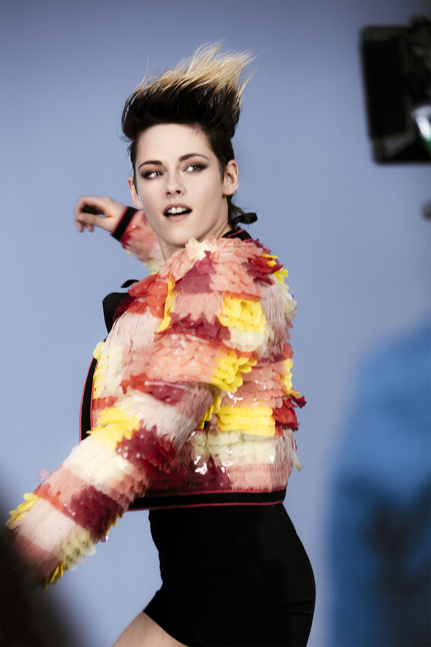 Кристен Стюарт поделилась впечатлениями от новой весенне-летней коллекции Chanel (фото 6)