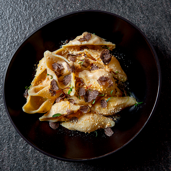 Новости ресторанов: курс на ЗОЖ, завтраки по-азиатски и логово вчерашних тинейджеров (фото 3)