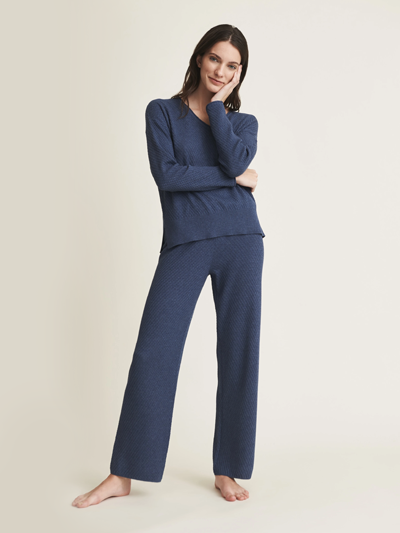 Каким может быть гардероб на время карантина? Отвечают девушки, вкусу которых мы доверяем (фото 2)