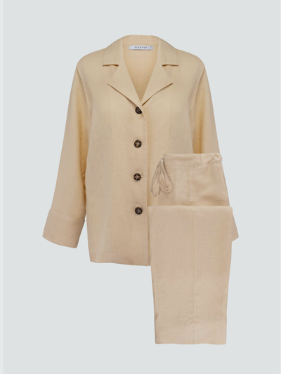 Каким может быть гардероб на время карантина? Отвечают девушки, вкусу которых мы доверяем (фото 15)