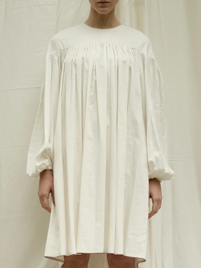 Каким может быть гардероб на время карантина? Отвечают девушки, вкусу которых мы доверяем (фото 19)