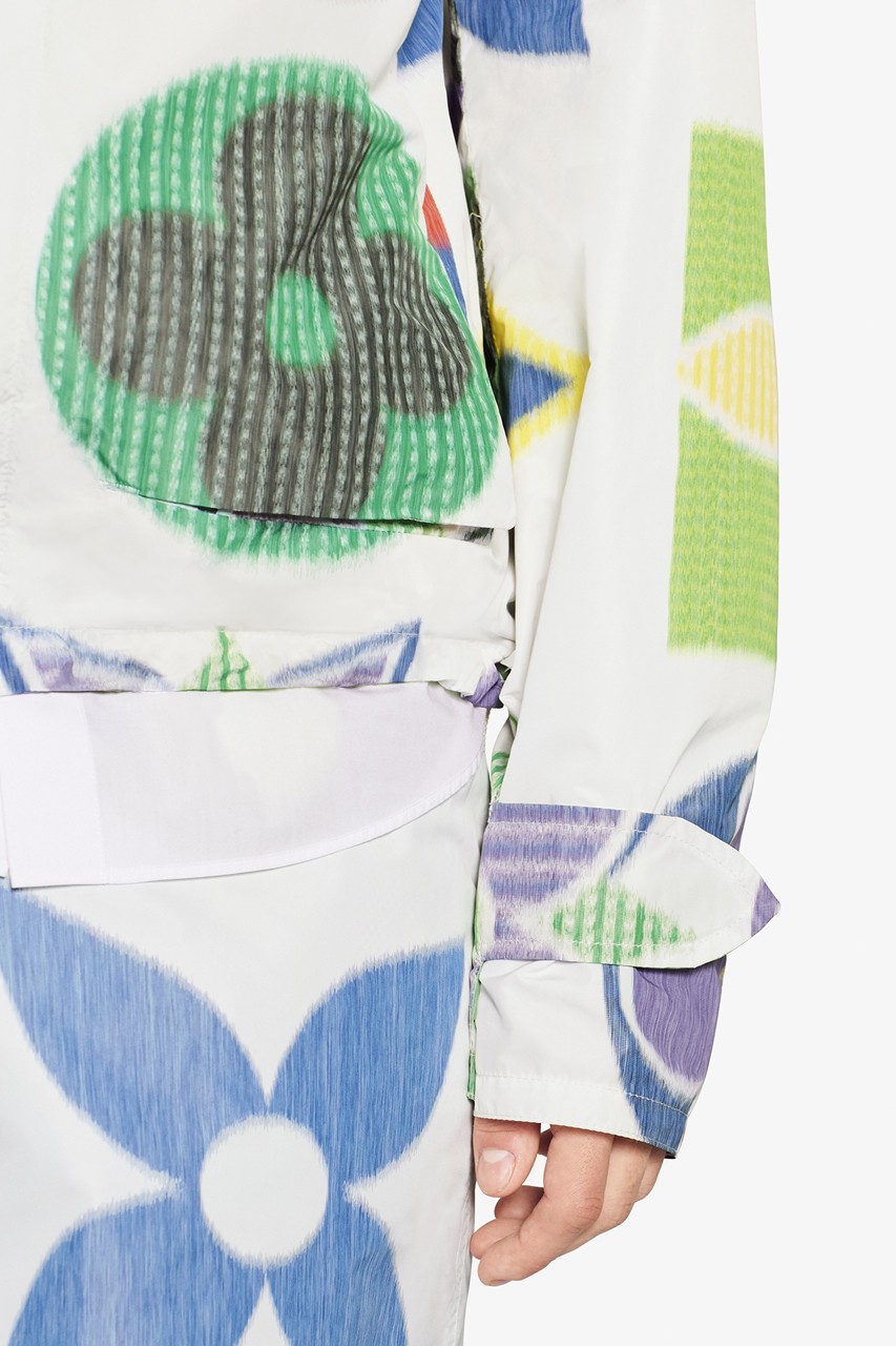 Вирджил Абло сделал куртки и шорты с радужными монограммами для Louis Vuitton (фото 3)