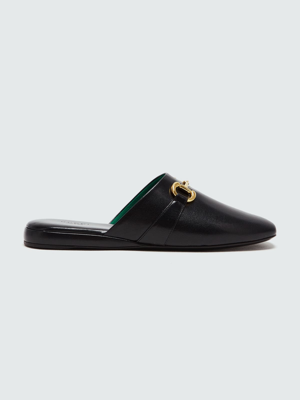 Выбираем тапочки — не для дома, а для беспечных летних прогулок (фото 19)