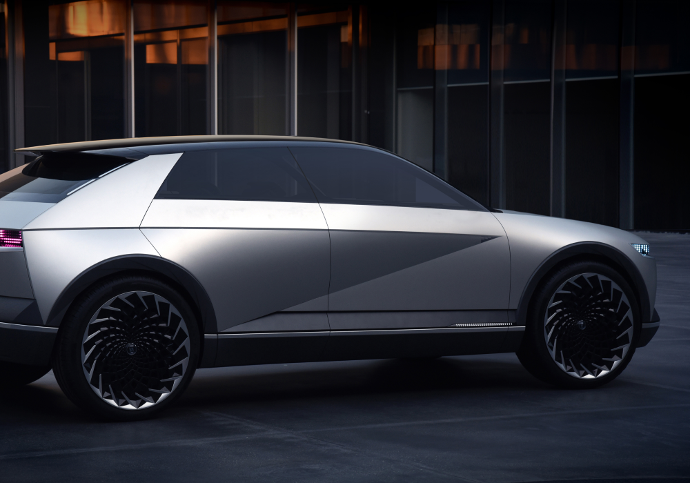 Водородное топливо, минималистичный дизайн и ностальгия: эволюция концепт-каров Hyundai (фото 6)