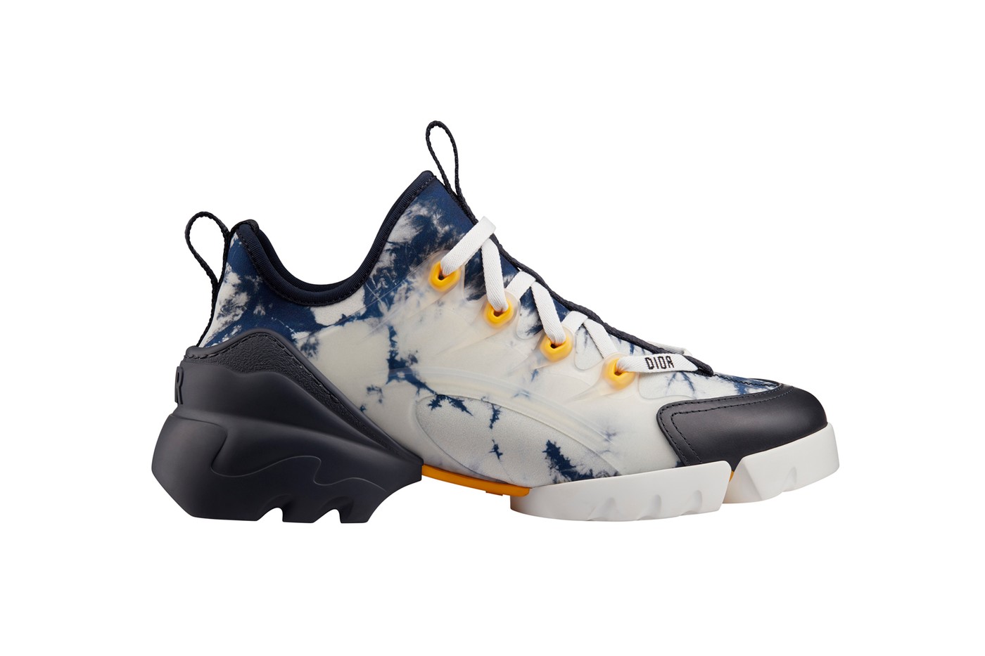 Dior выпустил коллекцию аксессуаров с tie-dye-окраской (фото 17)