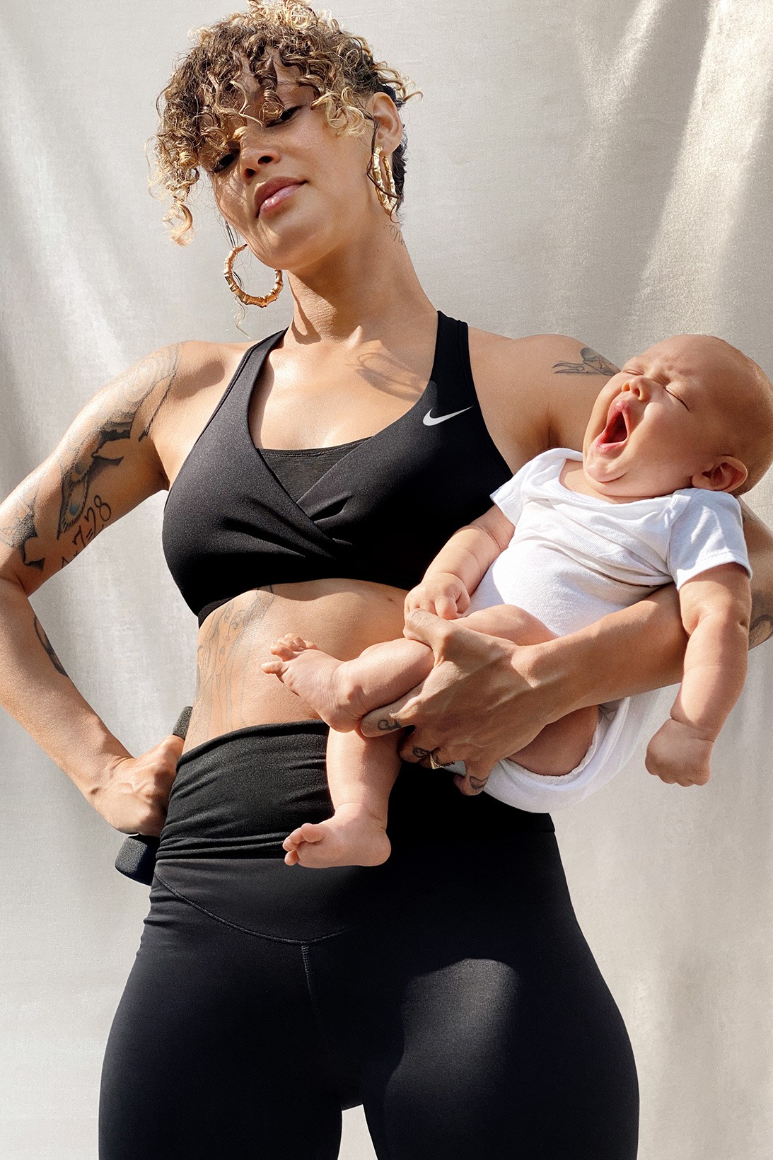 Nike выпустил коллекцию для будущих мам, созданную c беременными спортсменками (фото 6)