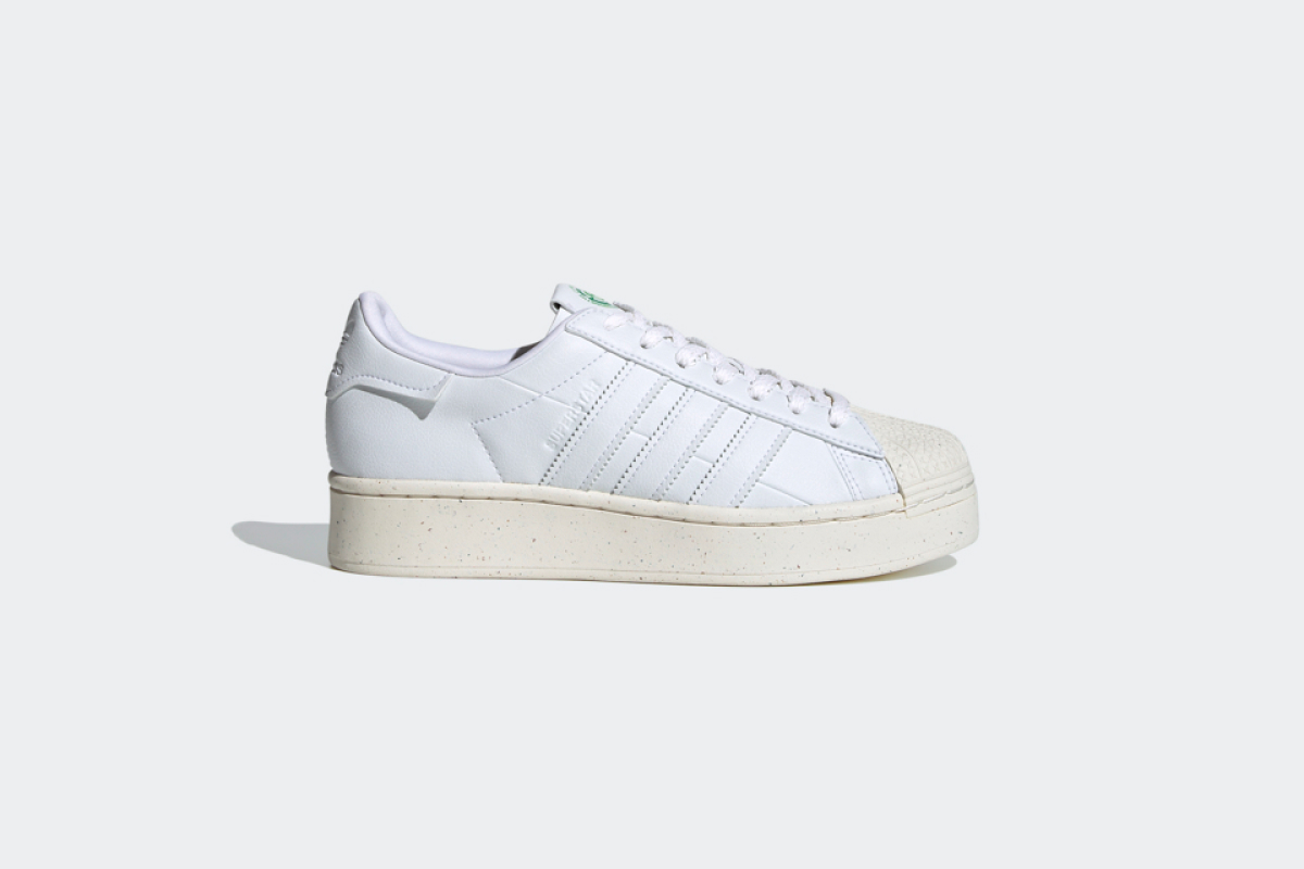 adidas Originals выпустил экологичные версии своих культовых кроссовок (фото 10)