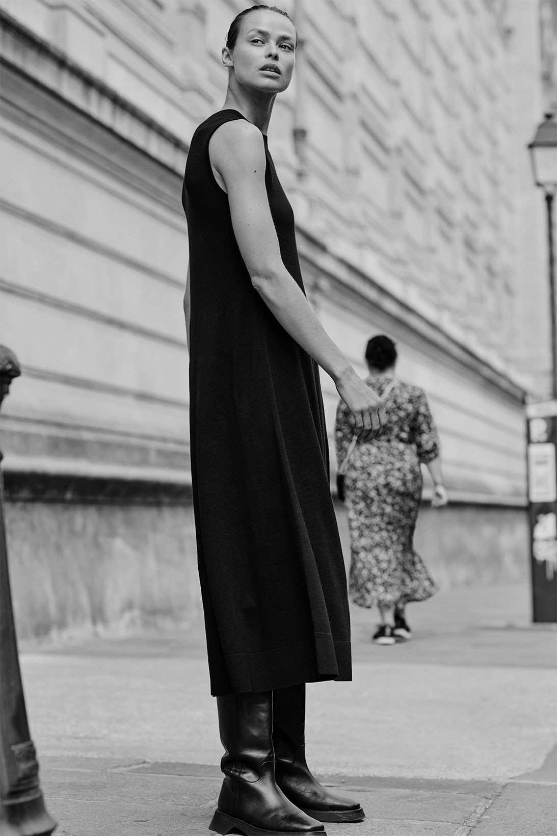 COS представил новую коллекцию базовых вещей (фото 1)