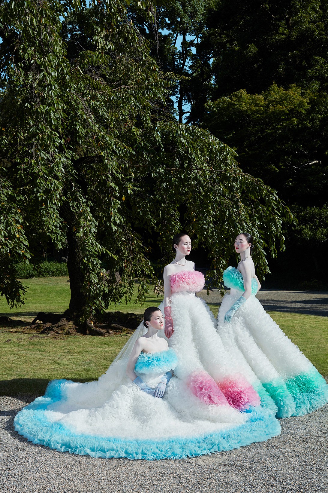 Томо Коидзуми создал коллекцию свадебных платьев по мотивам кимоно (фото 5)