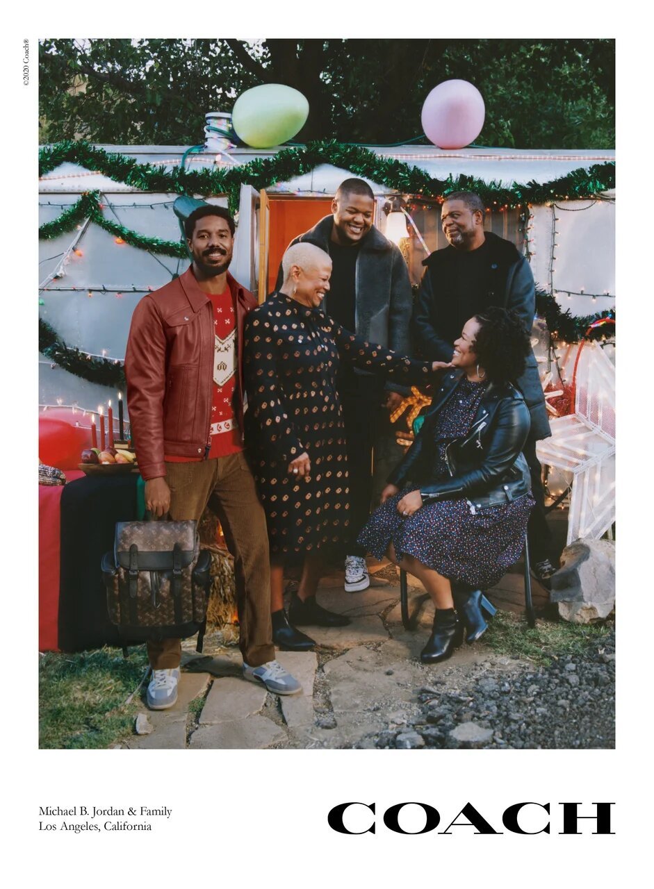 Дженнифер Лопес и Майкл Б. Джордан снялись со своими родственниками в рождественской кампании Coach (фото 2)