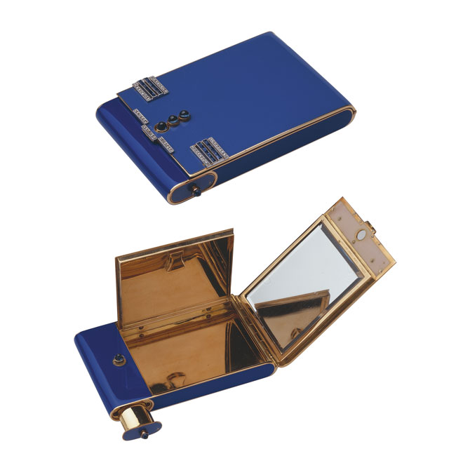 В бутике Van Cleef & Arpels открылась выставка музейных украшений (фото 6)