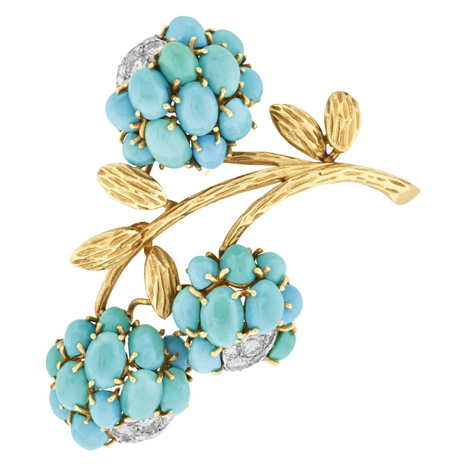 В бутике Van Cleef & Arpels открылась выставка музейных украшений (фото 1)