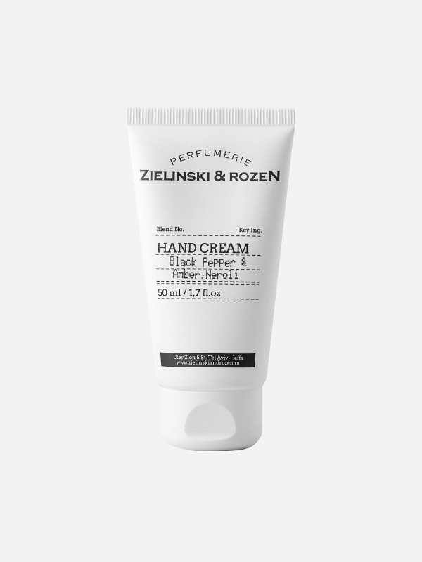 Праздничный вишлист Ксении Азаровой: балетки для новогодних танцев и самые изящные бокалы для игристого (фото 8)