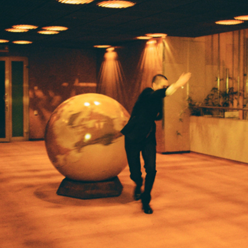 Музыкальные новинки недели: второй альбом Eminem за год, неожиданный релиз Пола Маккартни и рождественский дроп Snoop Dogg (фото 5)