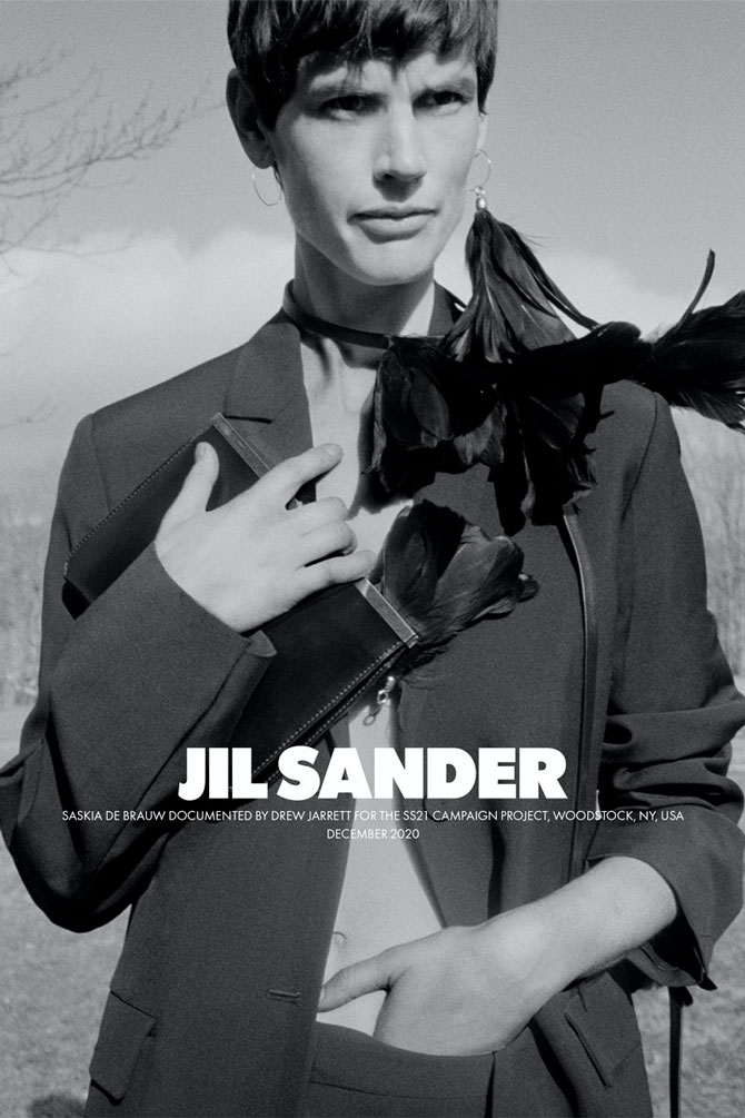 Новая кампания Jil Sander посвящена близости и прикосновениям (фото 7)