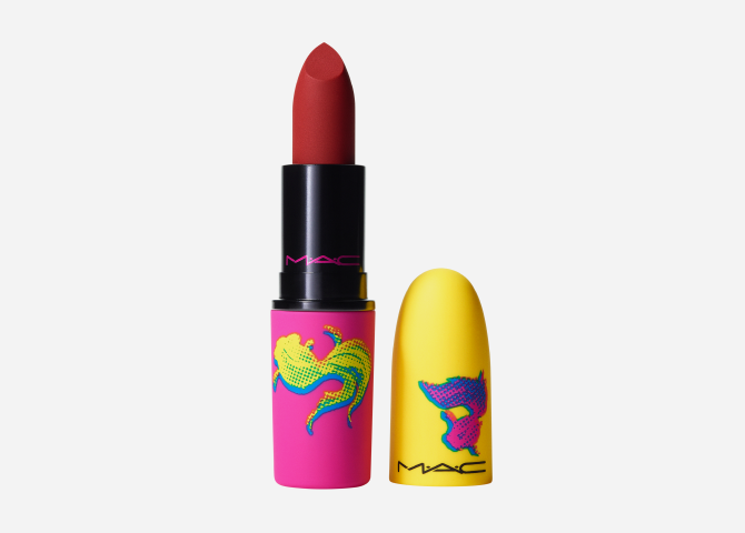 Черная пенка-умывалка, помада в честь китайского нового года и другие новинки недели (фото 3)