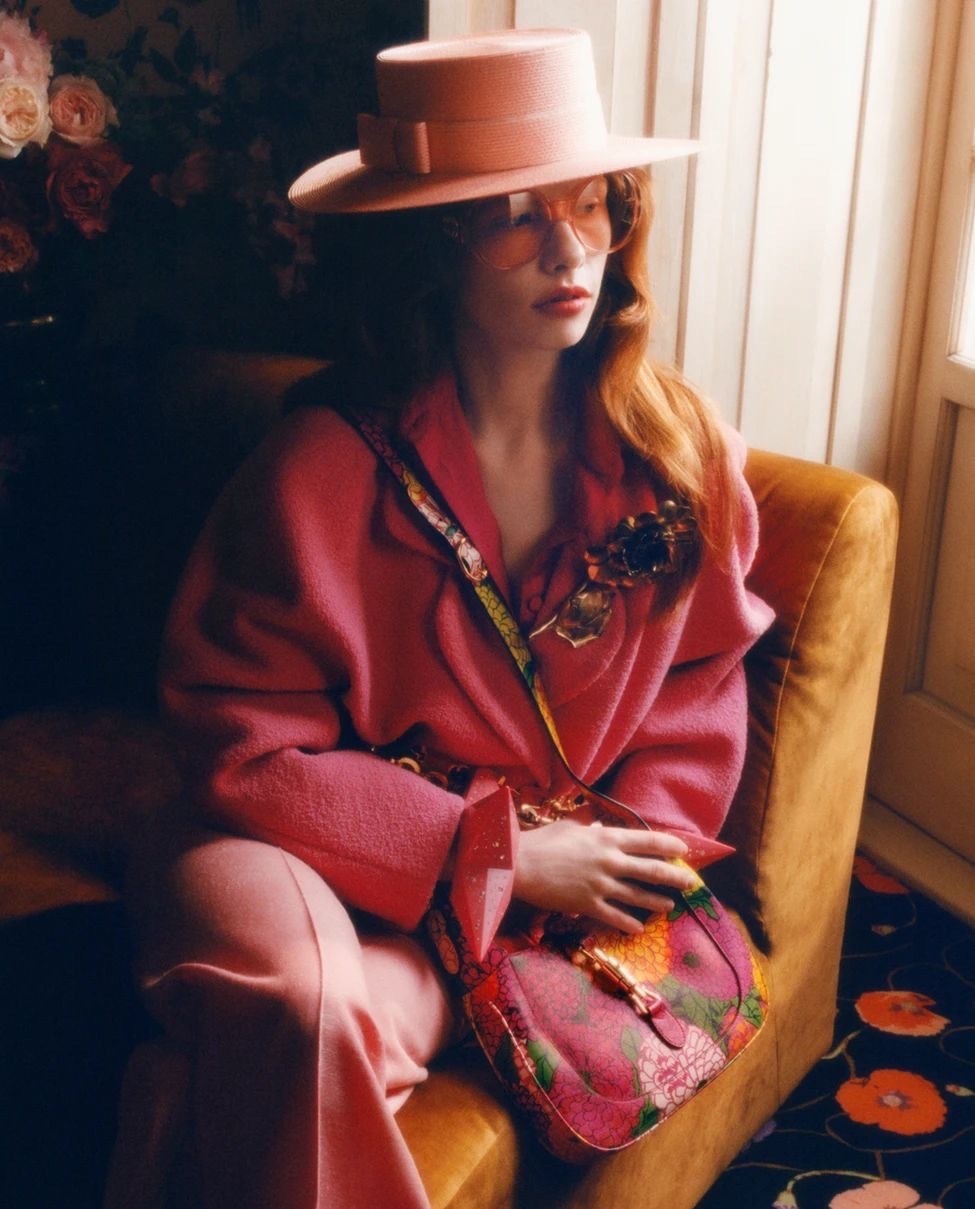 Gucci выпустил коллекцию с цветочными узорами от дизайнера 1970-х Кена Скотта (фото 1)