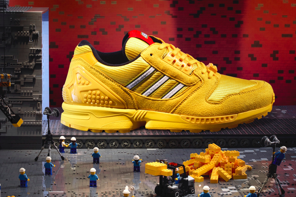 adidas Originals показал новые кроссовки из коллаборации с Lego (фото 6)