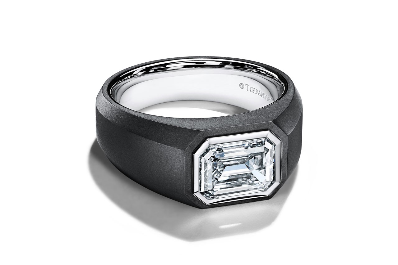Tiffany & Co выпустит обручальные кольца с бриллиантами для мужчин (фото 3)