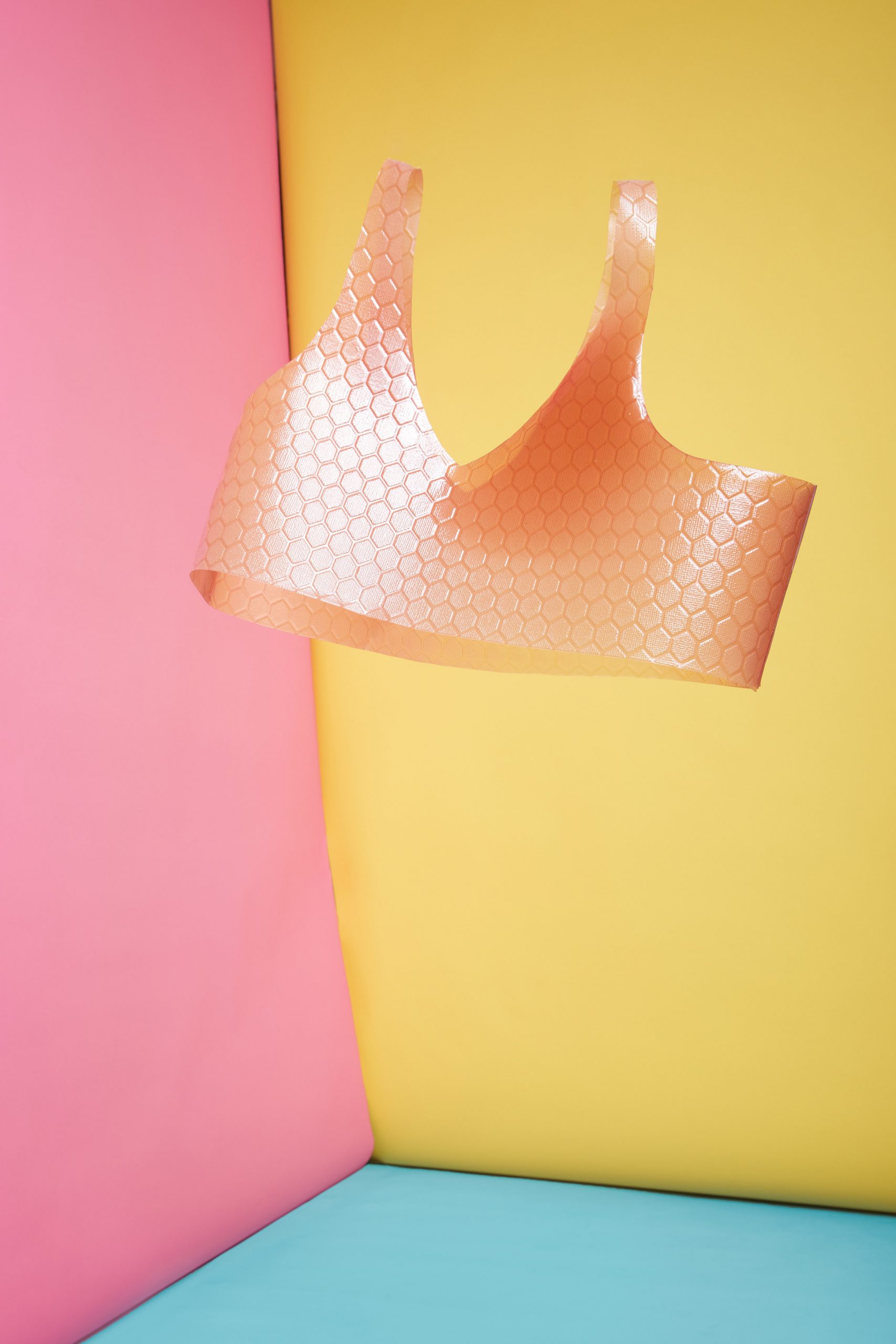 Исландский дизайнер Валдис Штейнардоттир сделала одежду из желе (фото 1)