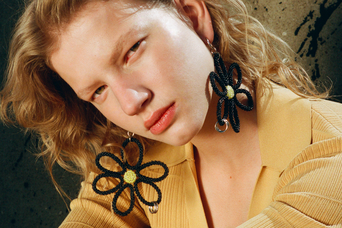 Бренды украшений Beaded Breakfast и Omut выпустили совместную коллекцию (фото 7)