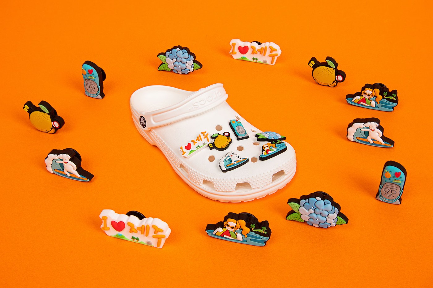 Crocs выпустил украшения для обуви, вдохновленные корейской культурой (фото 3)